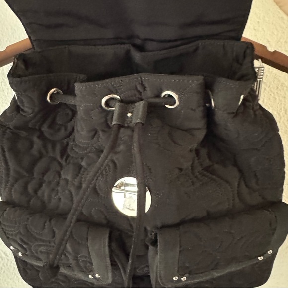 Vera Bradley Quilted Floral Amy Backpack Black Drawstring Essential Bag Boho - Picture 4 of 16